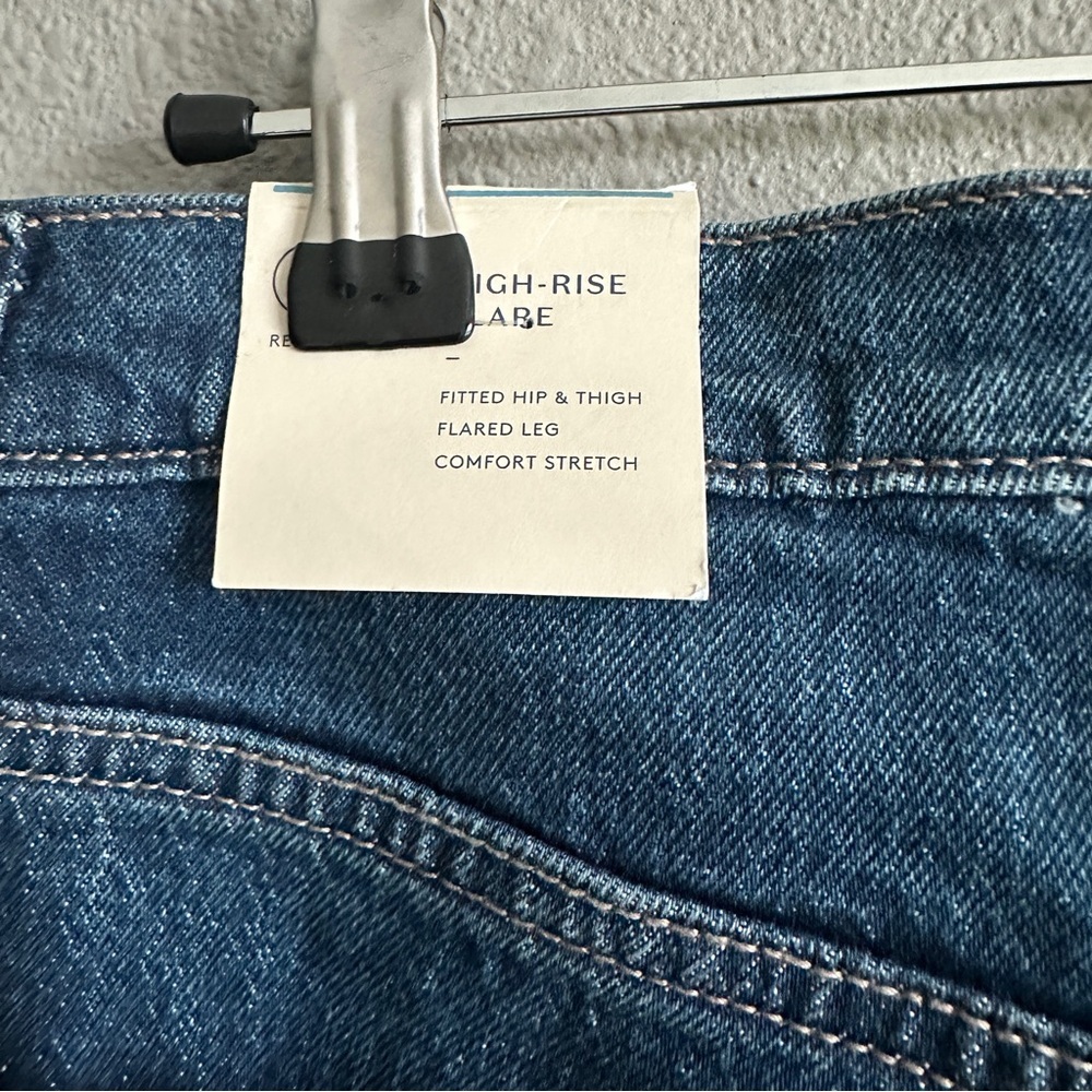 NWT Universal Thread High Rise Flare Jeans 6R - Picture 8 of 13